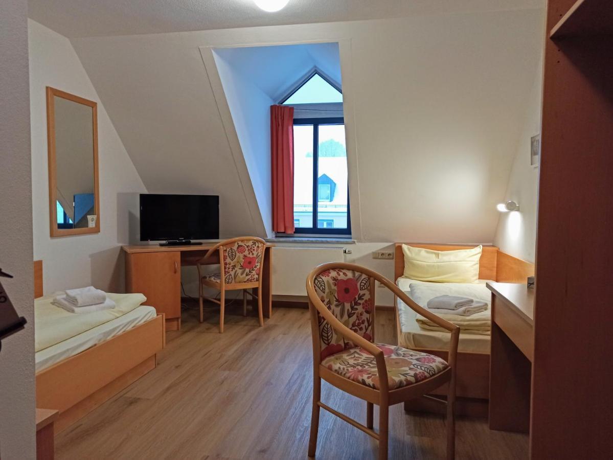 Stadthotel Deggendorf Ngoại thất bức ảnh